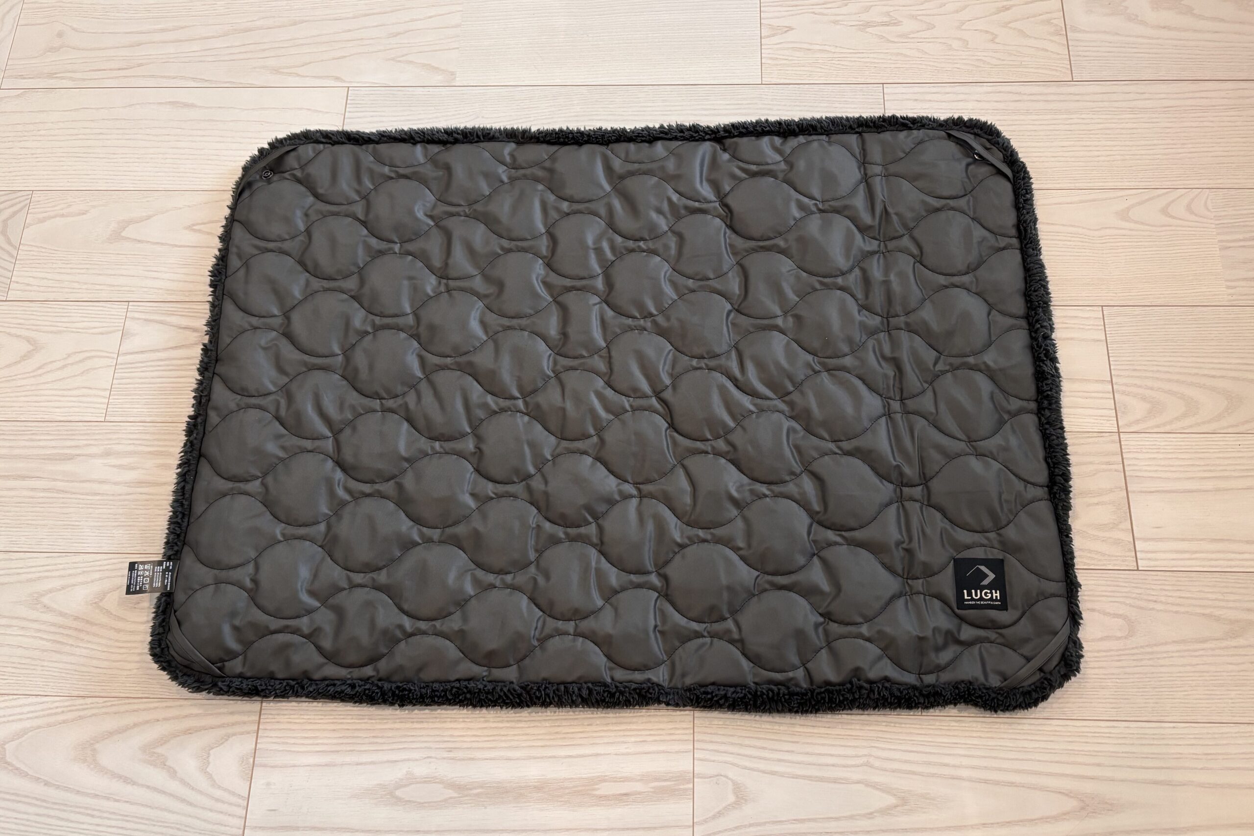 LUGH 魔法瓶ブランケット　XSサイズのサイズ感